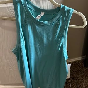Lulu lemon muscle tank